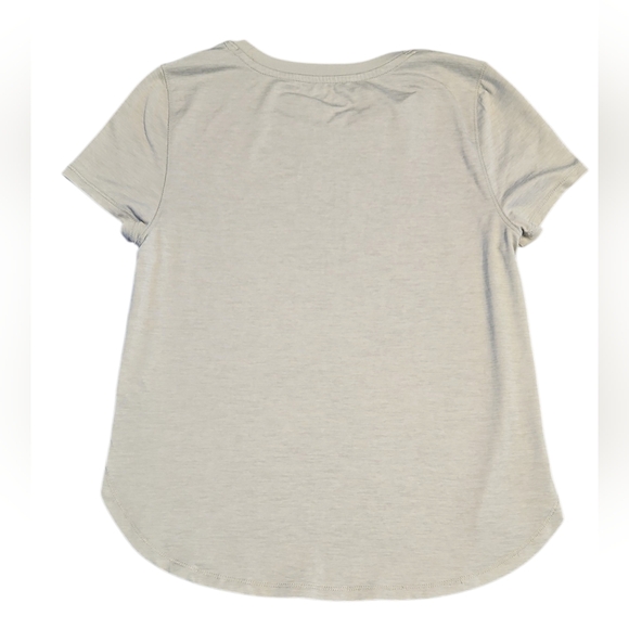 4 Shirts Girls Champion,CK, Adidas, & Under Armour Size Medium 10-12 - Picture 3 of 9